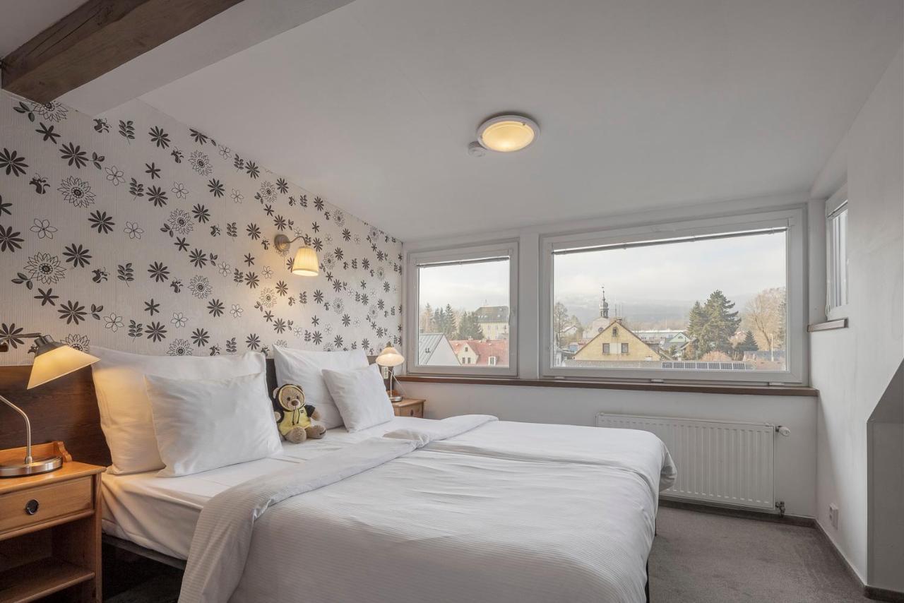 Pytloun Wellness Travel Hotel Liberec Exterior photo