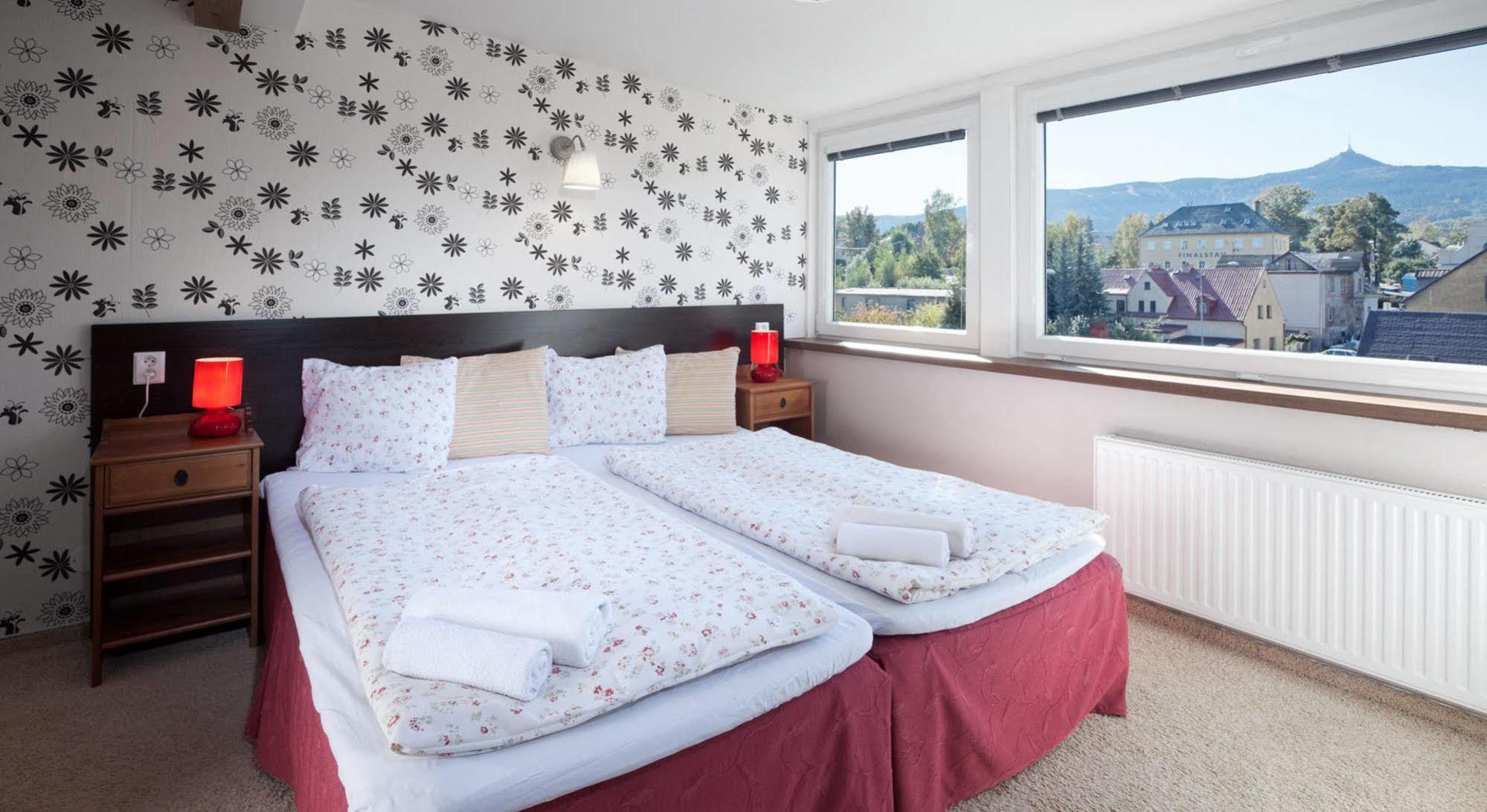 Pytloun Wellness Travel Hotel Liberec Exterior photo